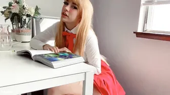 Umaru  private e striptease