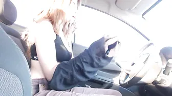 Misssweetteen blonde fucks pussy with phallus