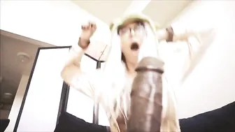 Theasianbunny shows his body