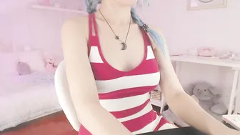 Cherrycrush shakes while husband is not at home