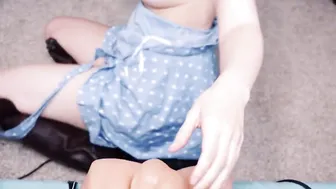 Dawn Willow sexy wench gently masturbates pussy