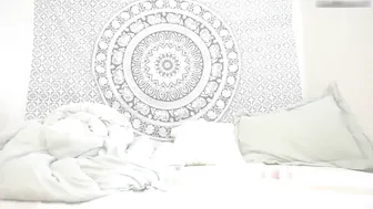 Eevee depraved women masturbate