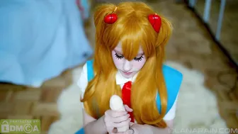 Lana Rain a delightful hare gently pulls the vagina