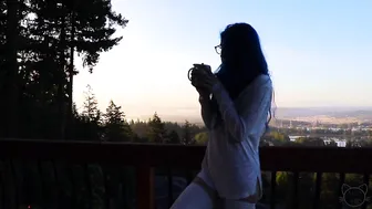 kati3kat gorgeous young lady jerks both holes