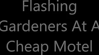 hollyhotwife slim passion dances striptease