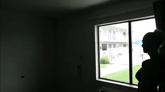 hollyhotwife slim passion dances striptease