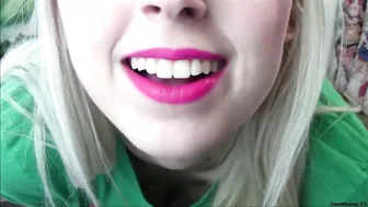 XFuukaX sexy brown hair caresses shaved holes