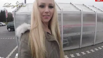 Lucy Cat crazy whore masturbate caps