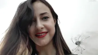 Young Devotion juicy  cam girl  sucks dick