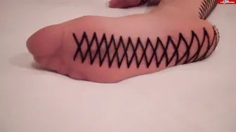 Pornopaerchen a dolly rides on a large rubber simulator