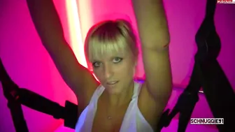 schnuggie91 hot babe jerking off pussy