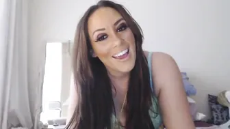 ArabicGoddess black-haired young lady in stockings masturbates her shaved pussy