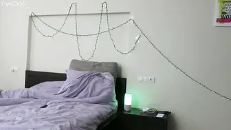 Happy Yulia grade skin rubs tits