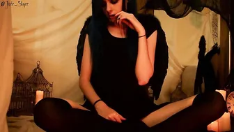 JadeSkye gorgeous lady caresses pussy