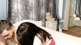 two_dream spicy chick exposes sexy body