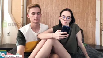 seekandmiik attractive blonde performs great masturbation