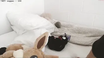 daddymaya jerking off my holes