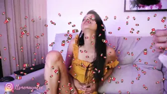 pmaya luxurious trash shows wide vagina