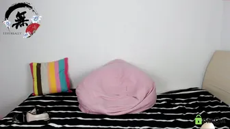 ethereally gorgeous lady relish both holes