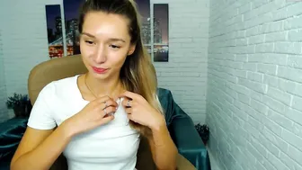 evacoy charming trash pulls pussy