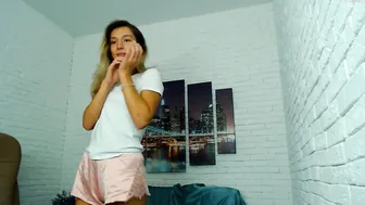 evacoy charming trash pulls pussy