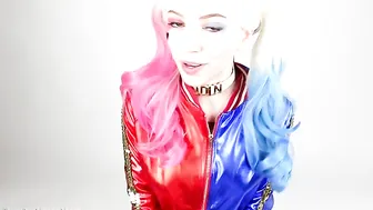 LilCanadianGirl chick with slack tits dancing in front of the camera