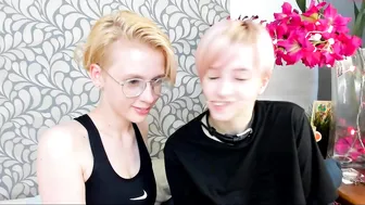 brittany_and_rita busty babe masturbates cunt