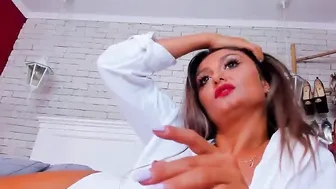 emberrllyn luxurious swell shows off her breasts