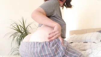 donkey_ponkey in black peignoir