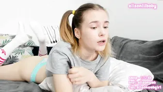 alisonlilbaby mature blonde hair squirts