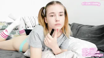 alisonlilbaby mature blonde hair squirts