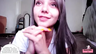 oooops___ whore beauty caresses sex lips