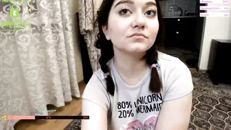 mylittledolls sweet babe sucks dildo