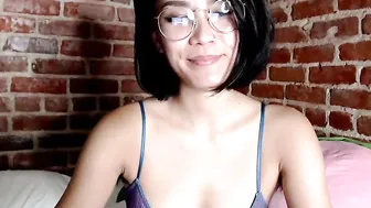 jakkychew1 Coquette fingering pussy in the chamber