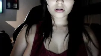 inocente_kitty Cute chicks suck penis