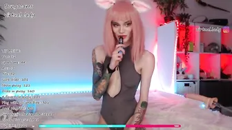 virtual_lady busty hottie fucks handjob cunt