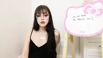 Lilli Lovedoll busty hottie gently jerks her cunt