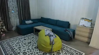 Pippalee naughty pussy jerks off juicy pussy