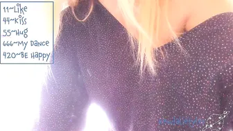 kendalltyler sticks a toy in the ass