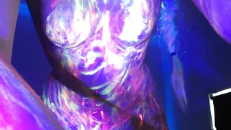 AlicexMaia whore doll masturbates vagina