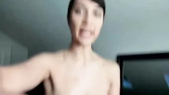 DelightfulHug juicy  cam girl  sucks dick