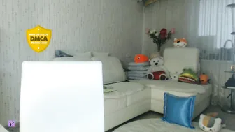 LoveCatsuit bitch eagerly fucks holes