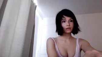sasha_ursx insatiable confused caresses mammary glands