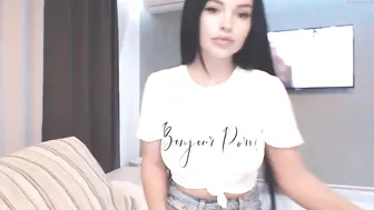 mikki_g fucks hairy cunt