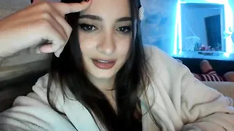 evenight huge pussy pissing