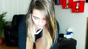 sweet_ary crazy passion masturbates both holes