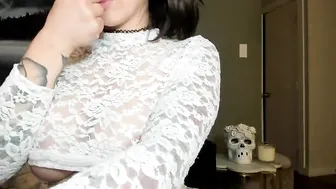 victoria_ black haired bitch shows her boobs