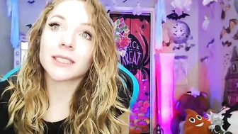 ohhairylarry babe moans sweetly