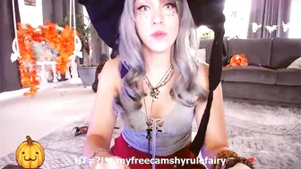 spoopyfairy hot babe striptease dances