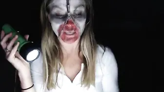 jessperation exquisite bitch indulges with a toy